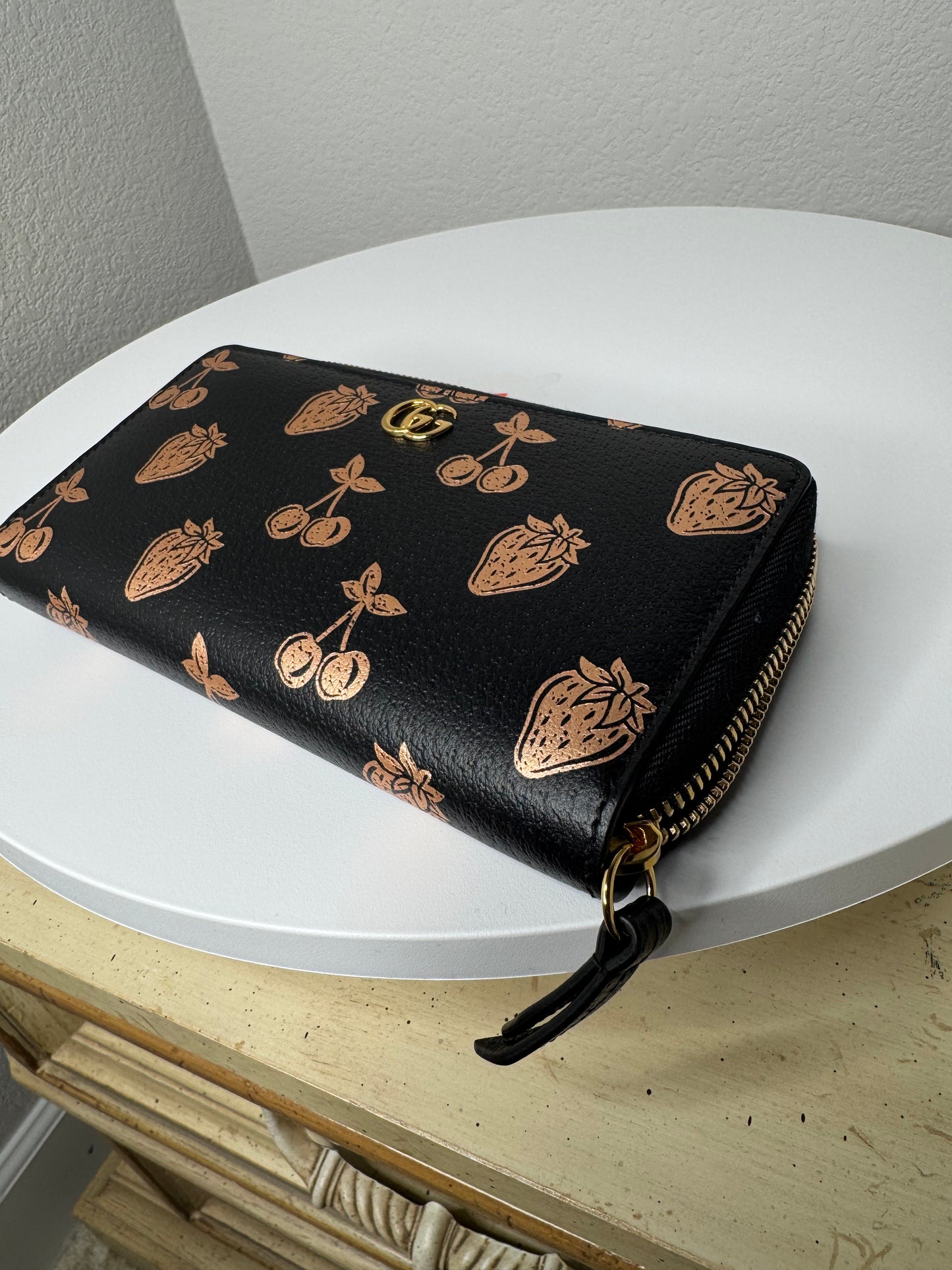 Gucci Marmont Strawberry & Cherry Zip-Around Wallet