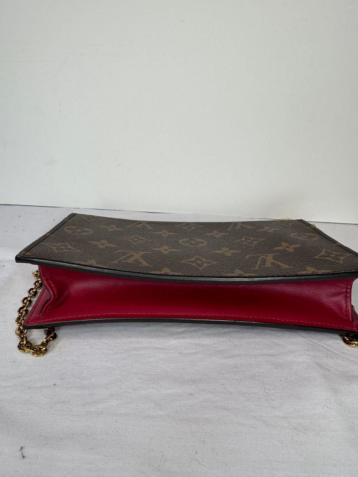 Louis Vuitton Monogram Burgundy Chain Shoulder Bag (Portefeuille Flor Chain Wallet)