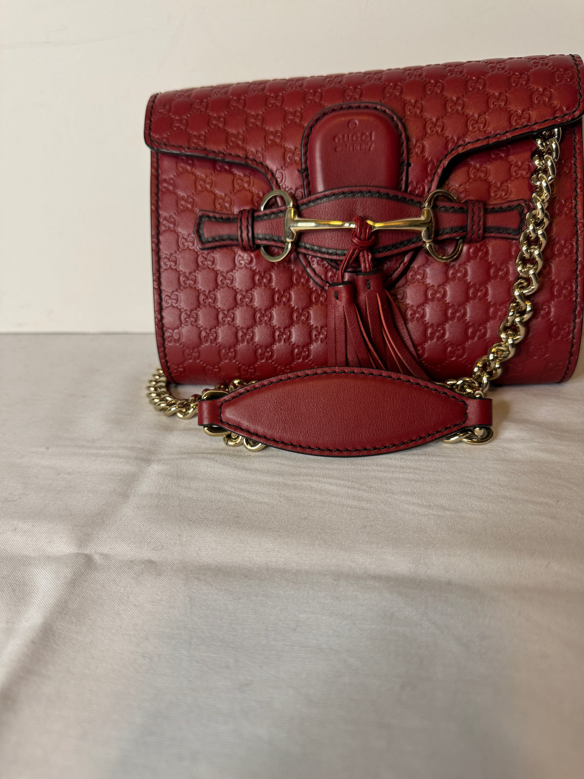 Gucci Microguccissima Mini Emily Chain Shoulder Bag – Red