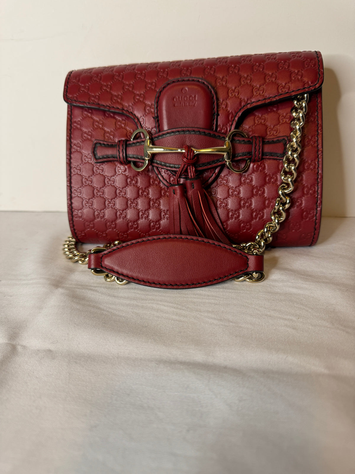 Gucci Microguccissima Mini Emily Chain Shoulder Bag – Red