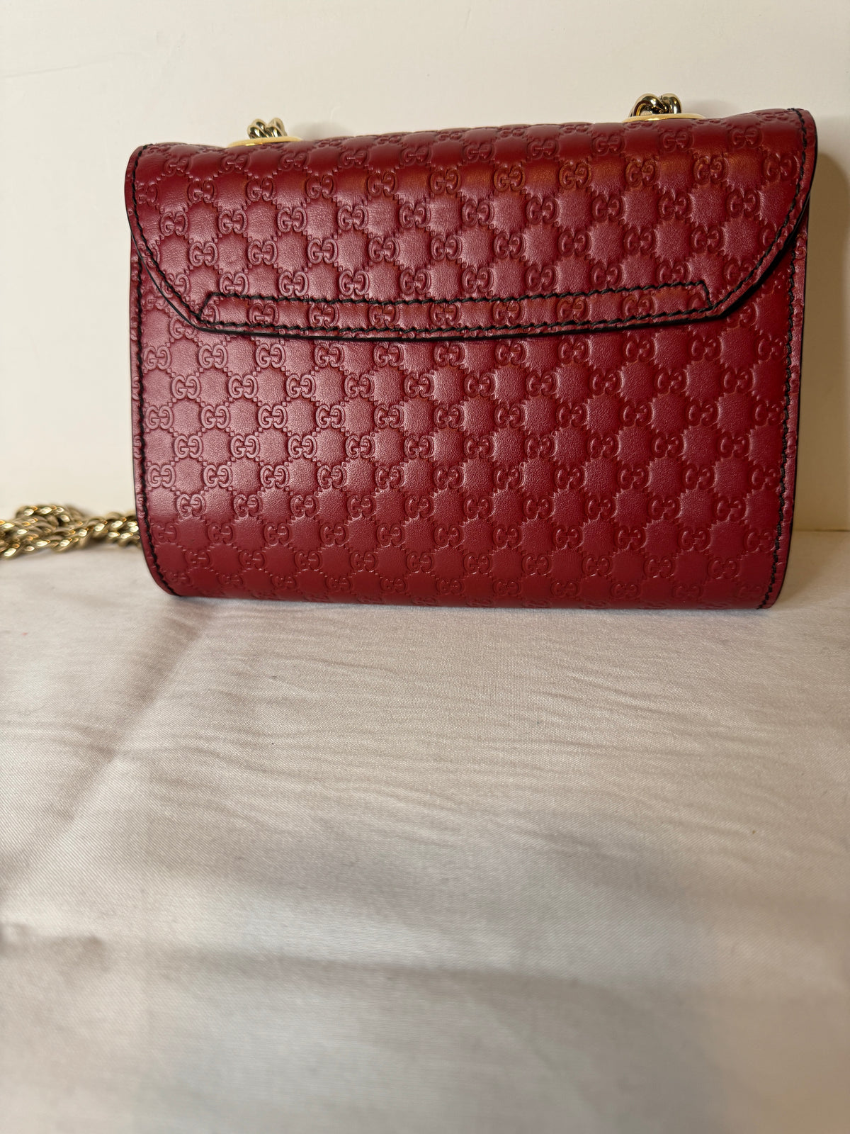 Gucci Microguccissima Mini Emily Chain Shoulder Bag – Red