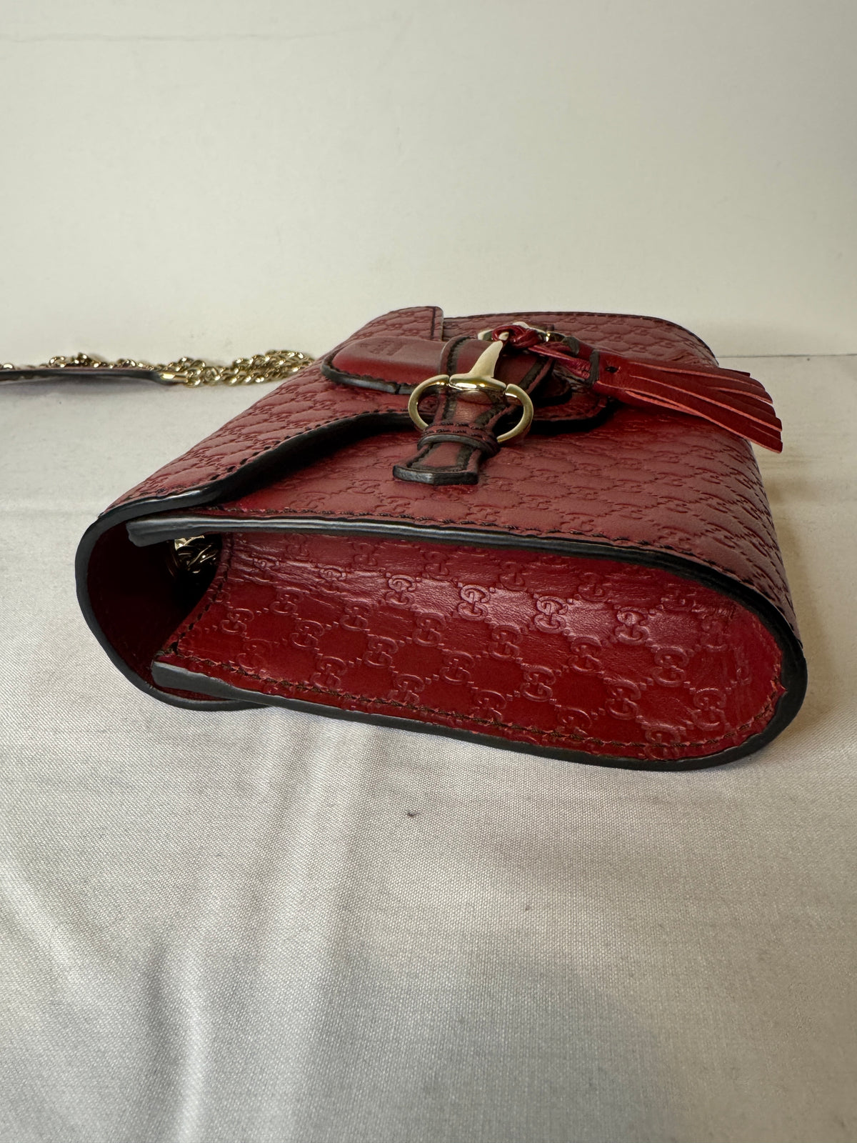 Gucci Microguccissima Mini Emily Chain Shoulder Bag – Red