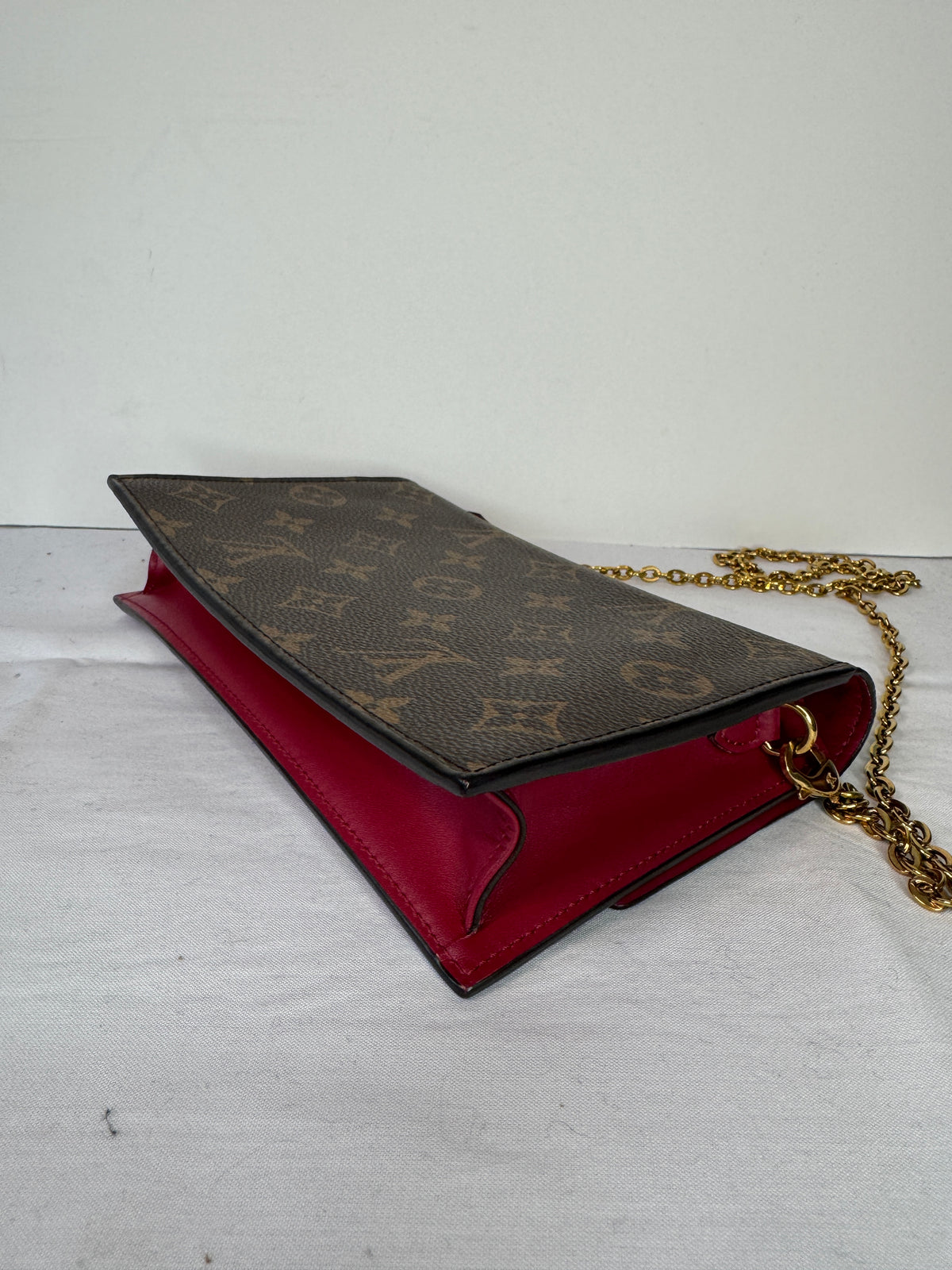Louis Vuitton Monogram Burgundy Chain Shoulder Bag (Portefeuille Flor Chain Wallet)