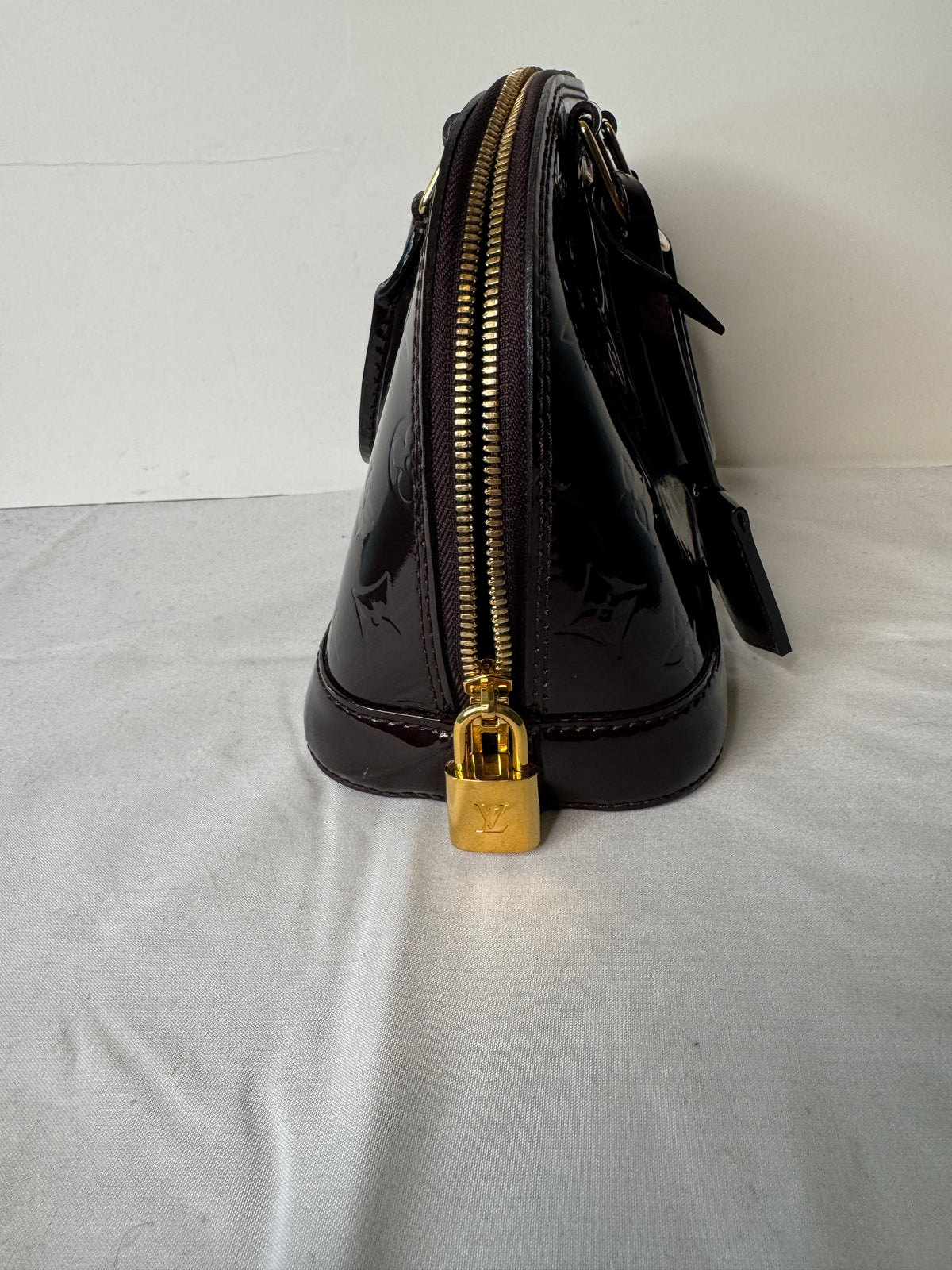 Louis Vuitton Burgundy Monogram Top Handle Bag(Amrante)