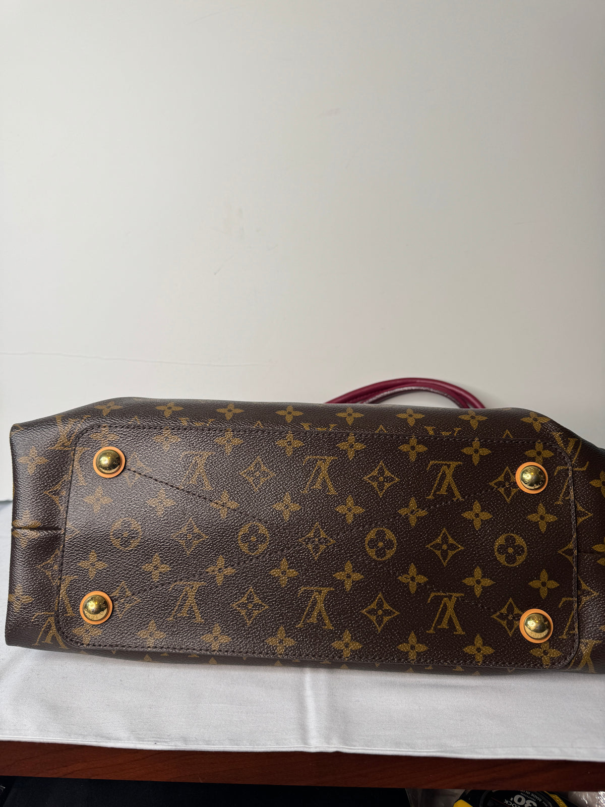 Louis Vuitton Monogram Shoulder Bag with Burgundy Trim ( Olympic Auror)