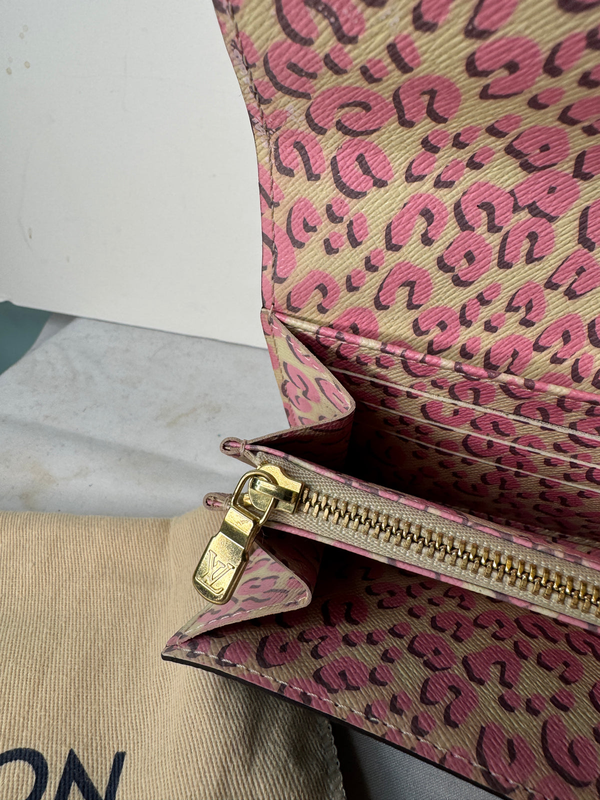 Louis Vuitton Monogram Long Wallet with Pink Leopard Print Interior Stephen Sprouce