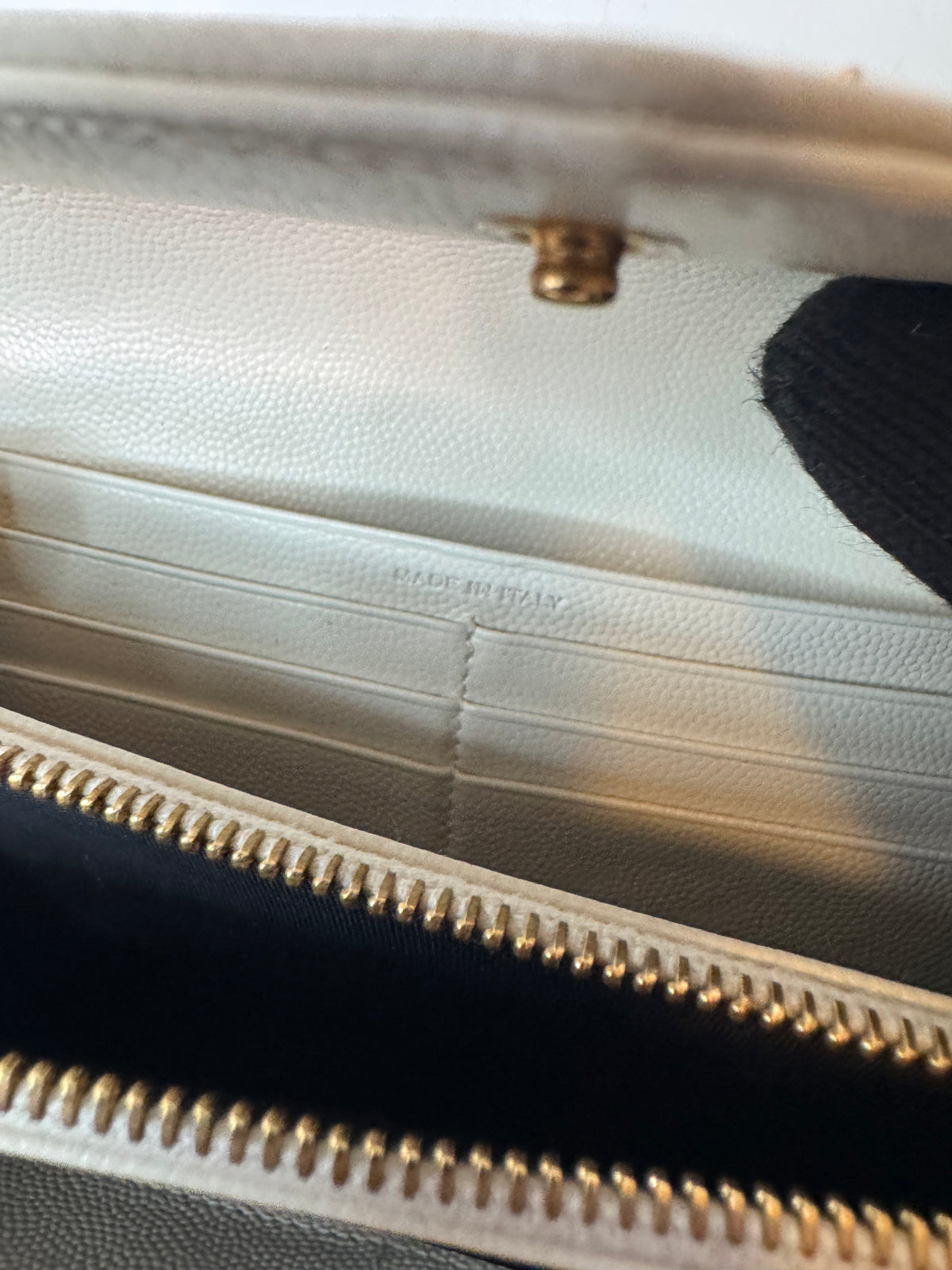Saint Laurent Chevron Envelope Wallet – Cream & Gold-Tone